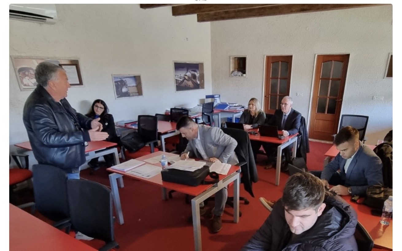 FAM ground-school training